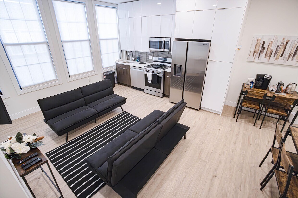 Foto principal - 3510 Bergenline Ave