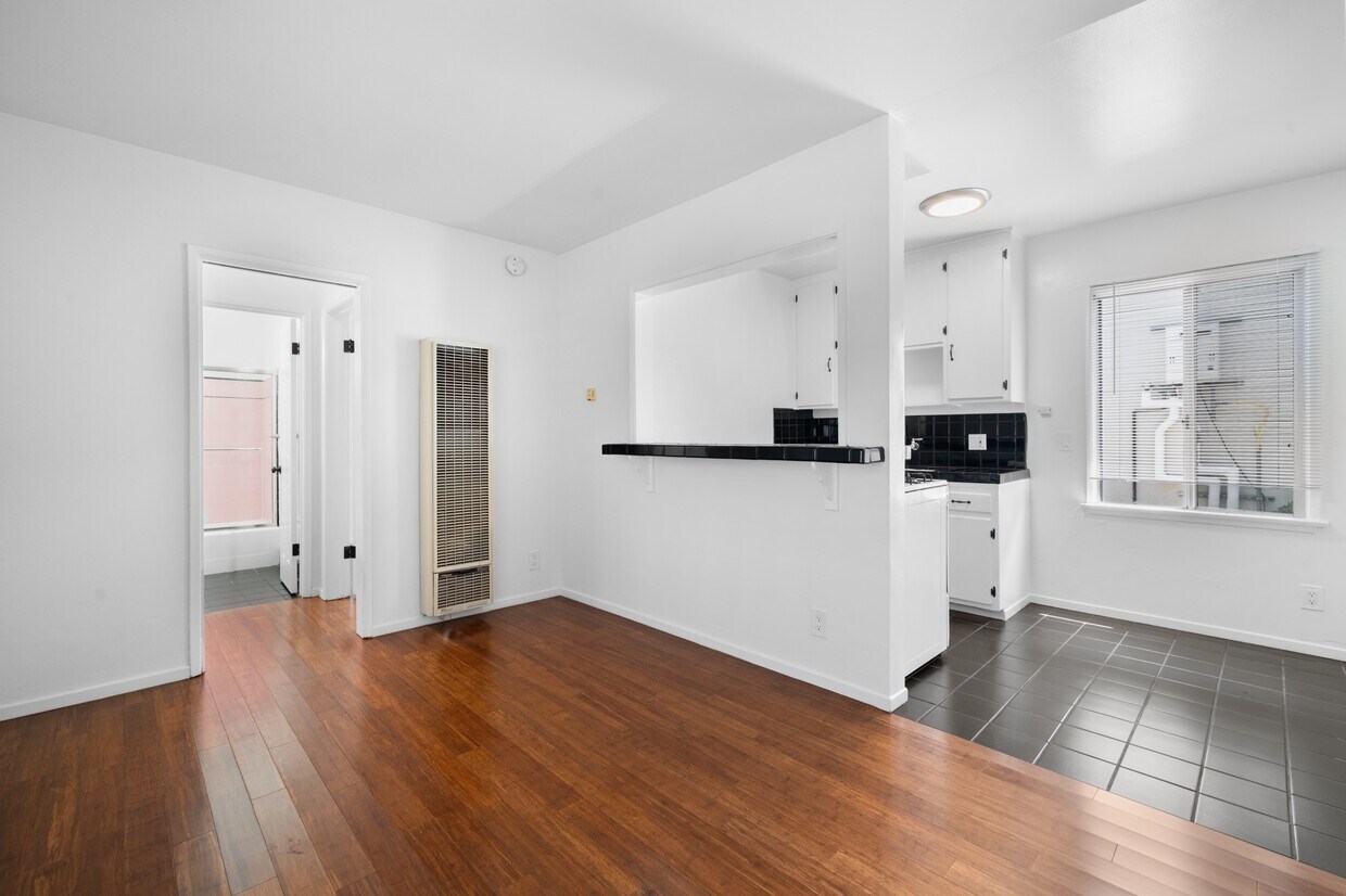 1724 Abbot Kinney Blvd Unit 3, Los Angeles, CA 90291 Apartments in