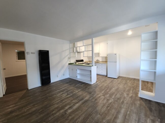 Photo - 5630 53rd St Apartment