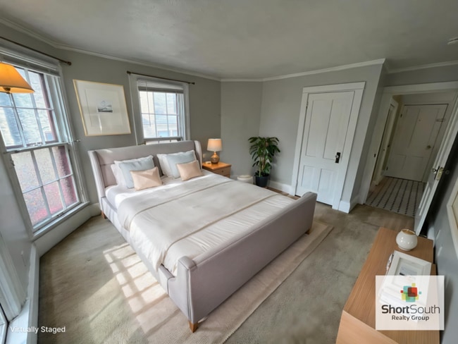 Building Photo - Updated 1 bed 1 bath apartment in Heritage Hill