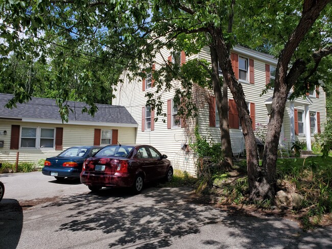 Building Photo - 4 Nesmith St