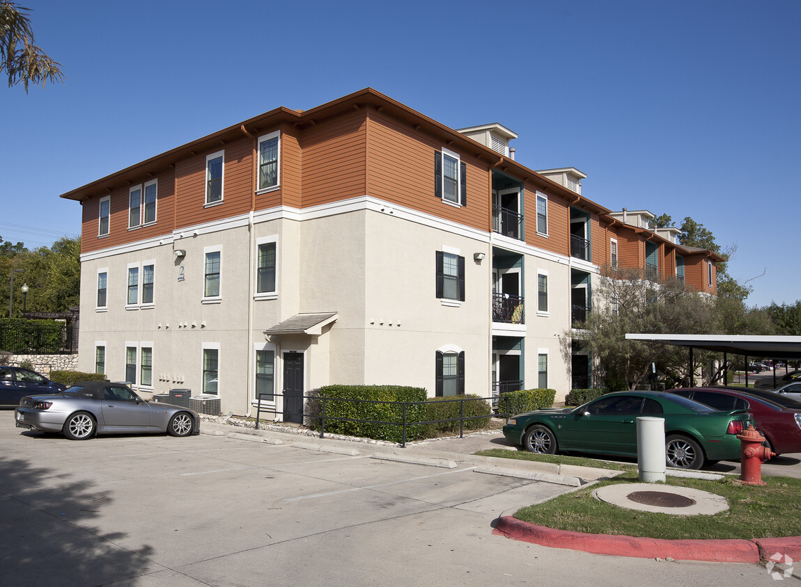 Foto del edificio - Bergstrom Towne Mobile Home Park