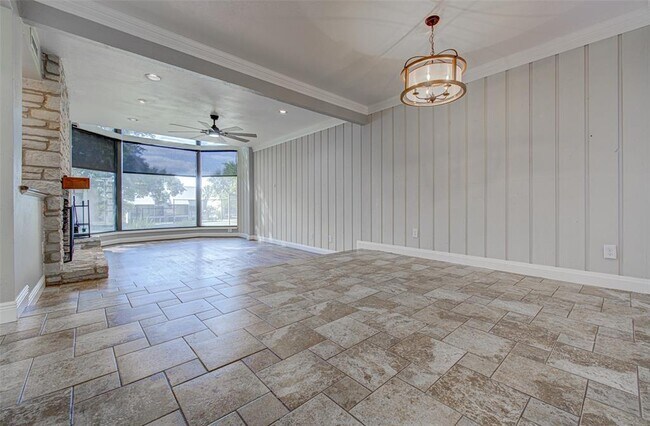 Building Photo - 177 World of Tennis Sq