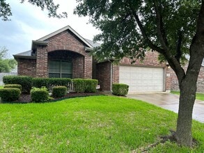 Building Photo - 5209 Bald Cypress Ln
