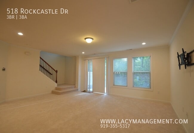 Building Photo - 518 Rockcastle Dr