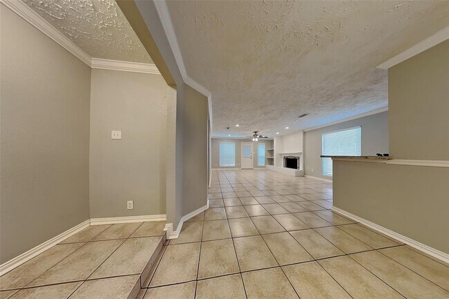 Foto del edificio - 5351 King Richard Dr