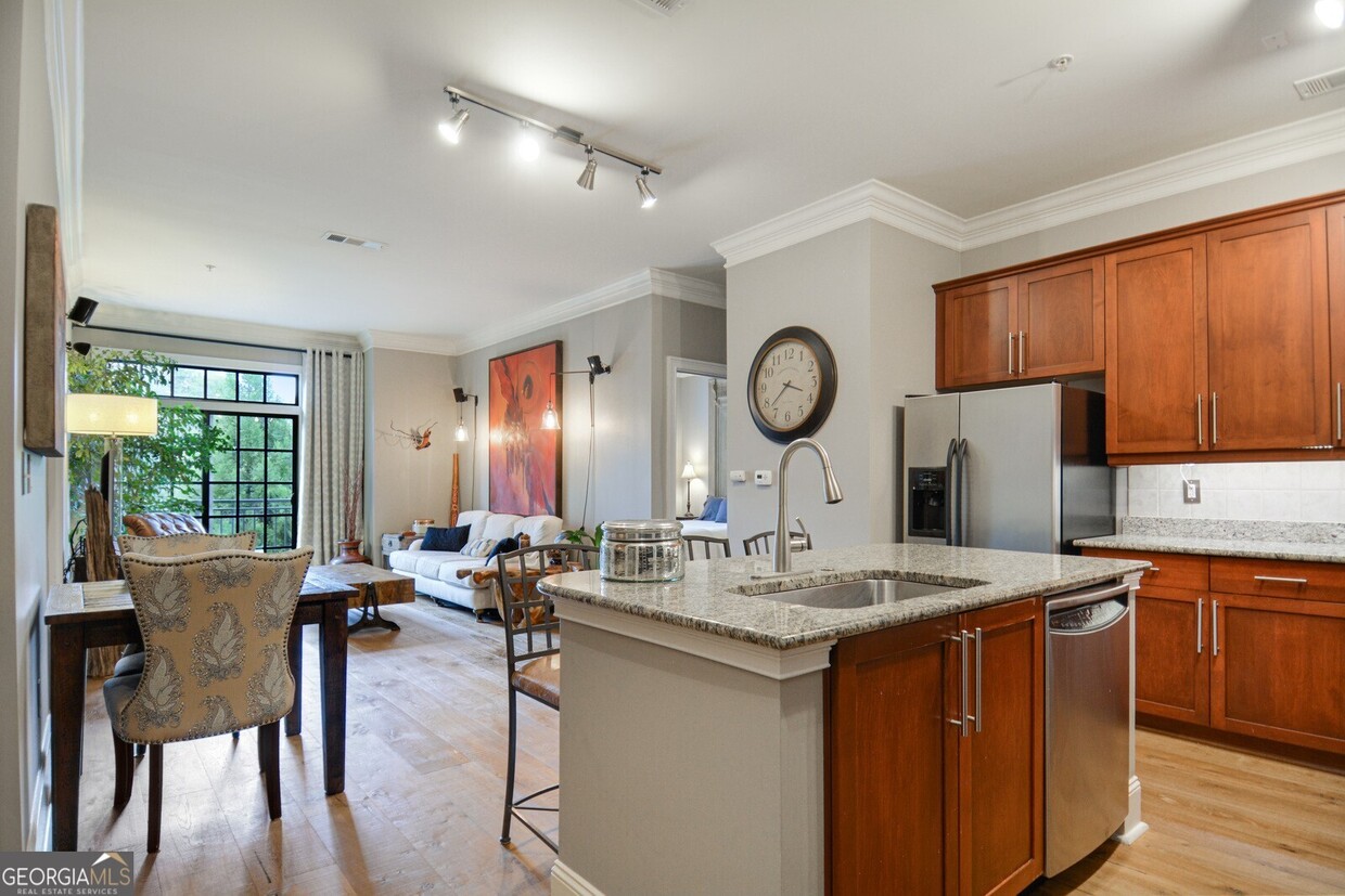 Foto principal - 1055 Piedmont Ave NE