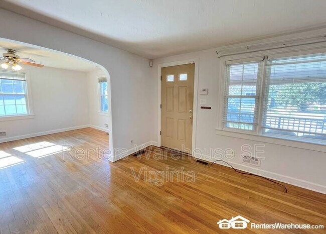 Building Photo - 2434 Alder St