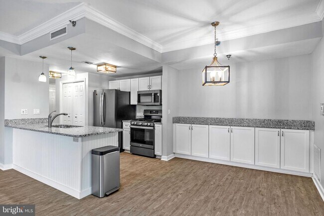 Building Photo - 602 McKinsey Park Dr