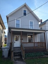Building Photo - 388 Pine St