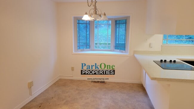 Building Photo - COMING SOON! Charming 4 Bed 3 Bath Home in...
