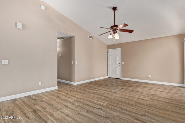 Building Photo - 16647 N 59th St