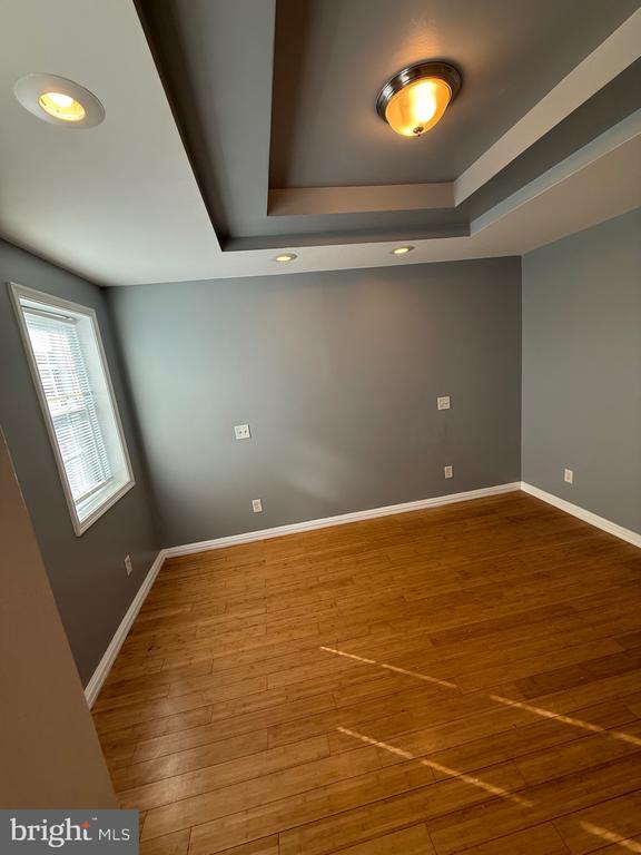 Building Photo - 830 Dumbarton Ave