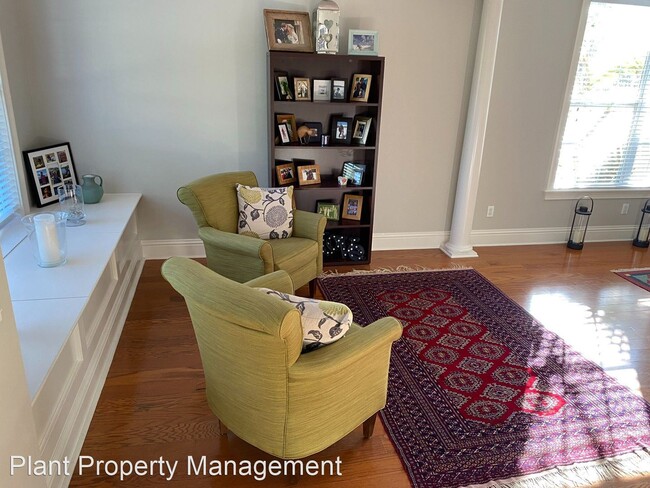 Building Photo - 4 br, 3.5 bath House - 4016 Southernwood Ct.