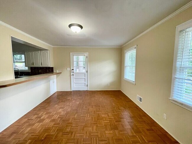 Foto del edificio - Lexington- Offering Self Guided Tour with ...