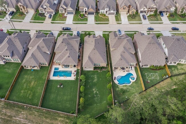 Foto del edificio - 4326 Victoria Pine Dr