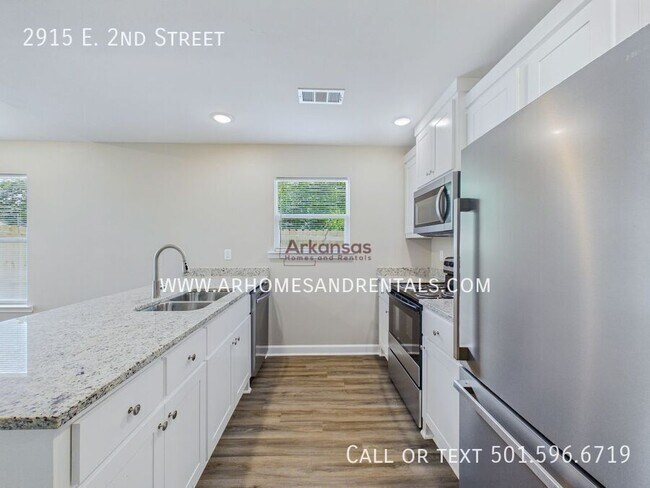 Foto del edificio - 2915 E 2nd St