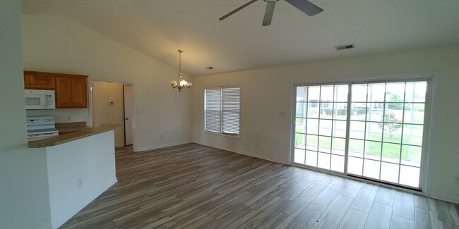 Building Photo - 1289 Gailard Dr