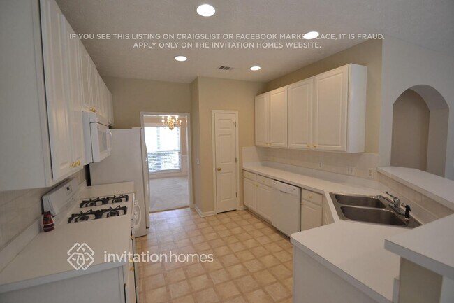 Building Photo - 2970 Belshire Trail