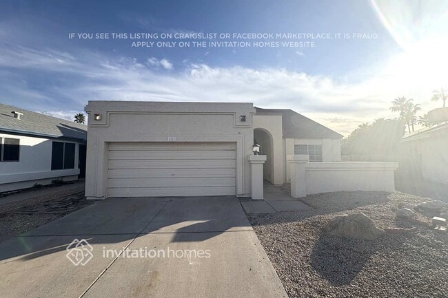 Building Photo - 5925 W Shangri La Rd