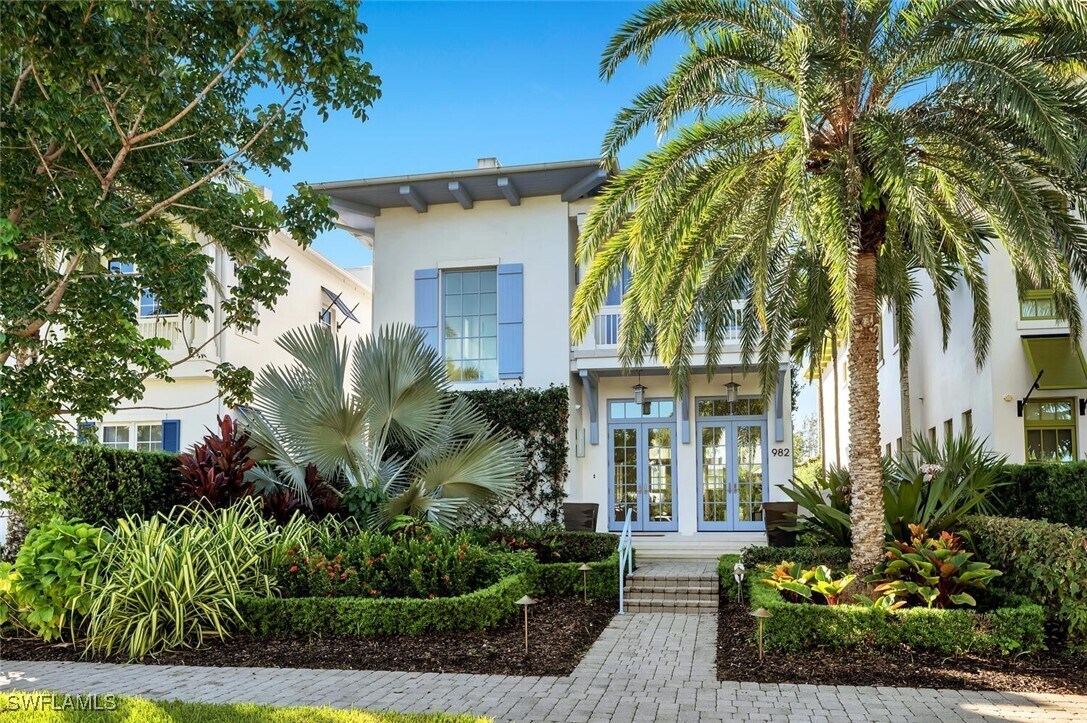 Foto principal - 982 9th Ave S