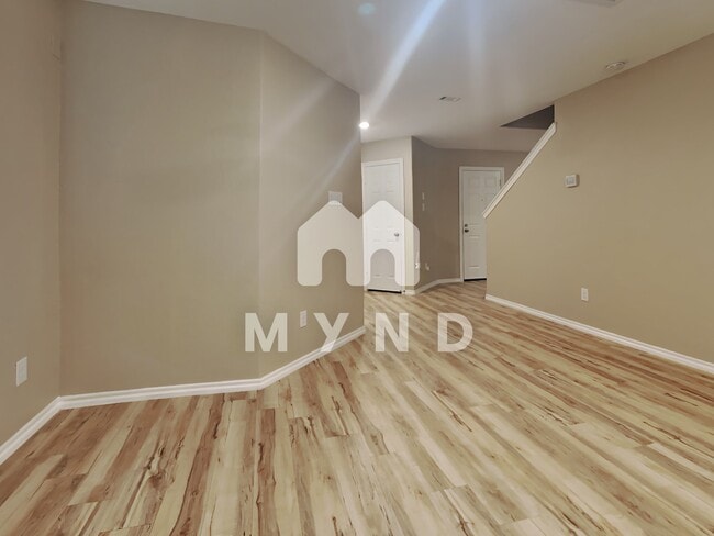 Building Photo - 18747 Faustina Way