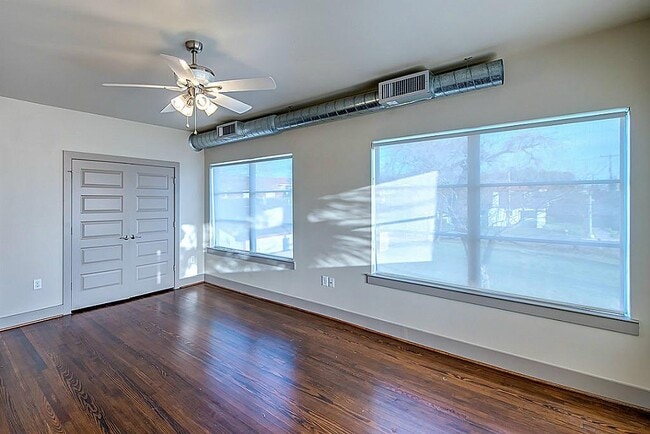 Building Photo - 1509 Holman St