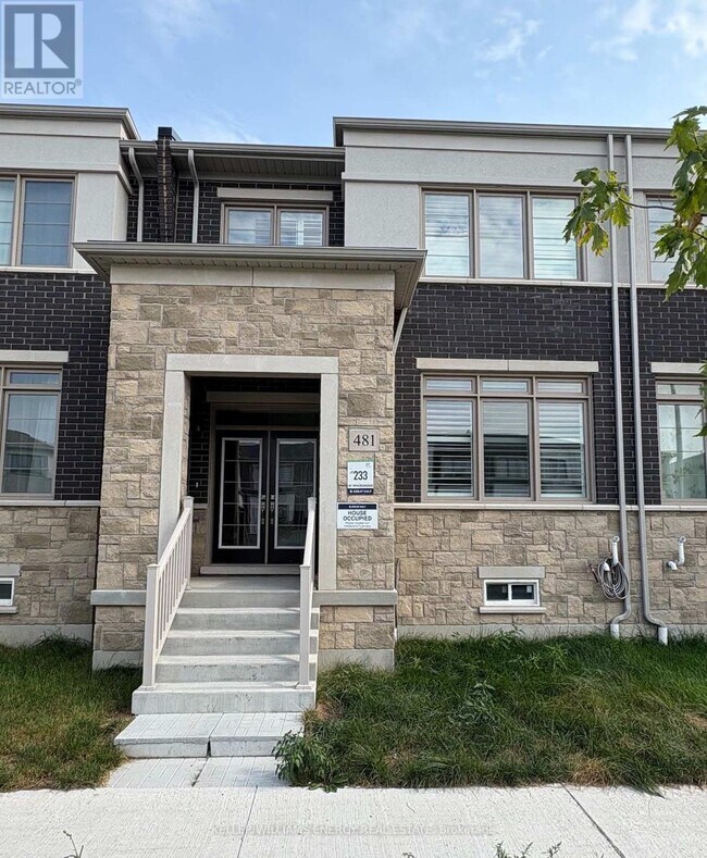 Building Photo - 481 Twin Streams Rd