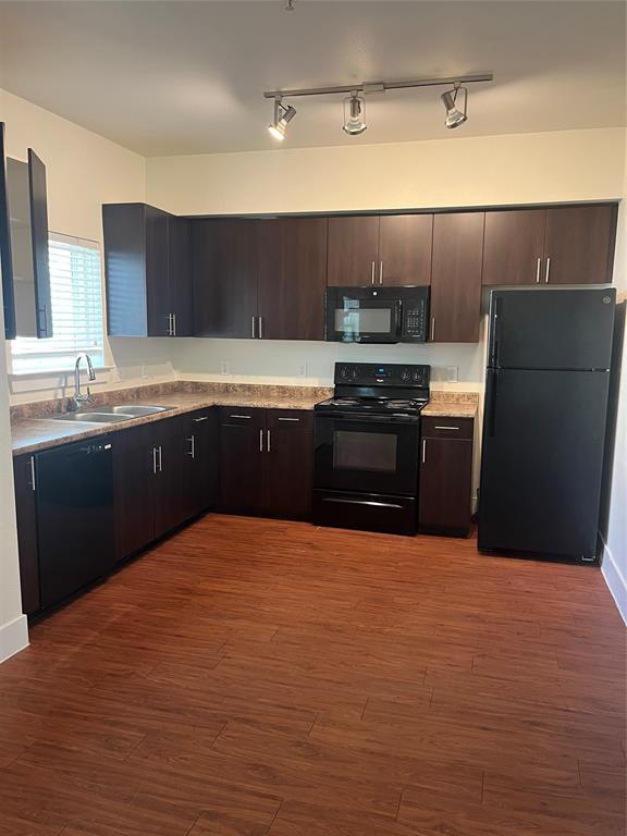 Building Photo - 7625 Hammerly Blvd