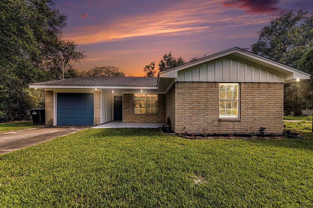 Foto principal - 1026 Lobitt St