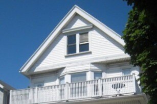 Foto del edificio - 3373 N Oakland Ave