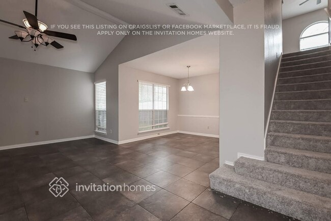 Building Photo - 164 Westwood Dr