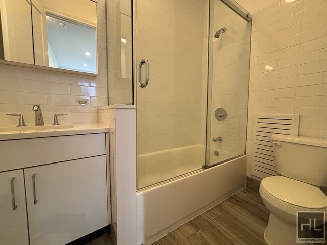 Foto del edificio - WEST 9 AVE