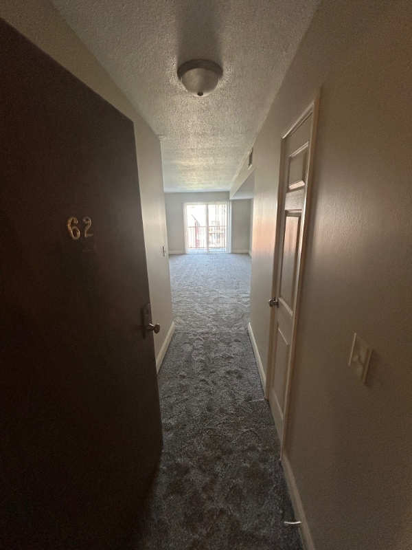 Foto principal - 7100 Van Dorn St