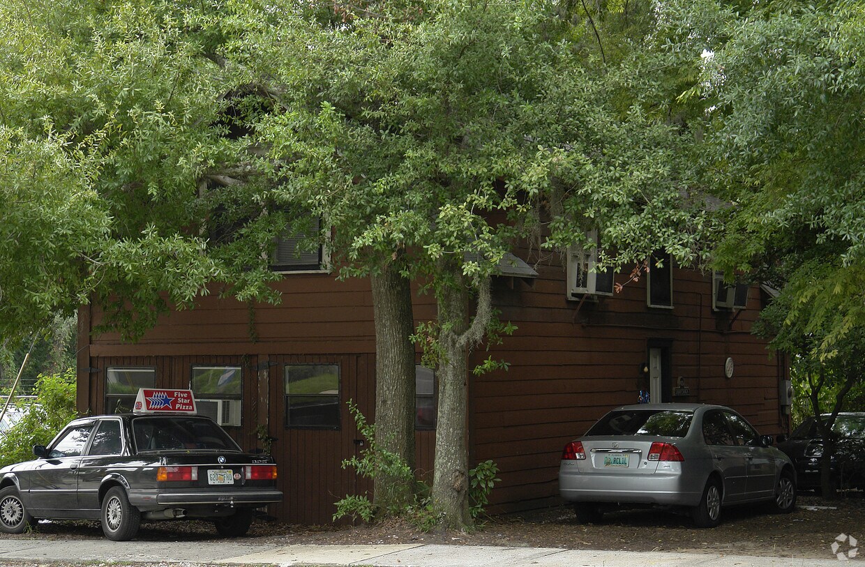 Primary Photo - 403 SW 10th St