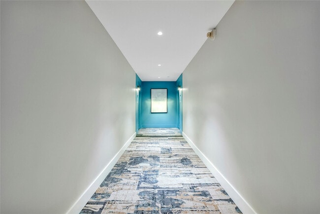 Building Photo - 1000 S Ocean Blvd