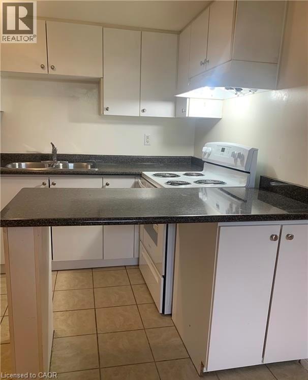 Photo du bâtiment - 81 Dundas St