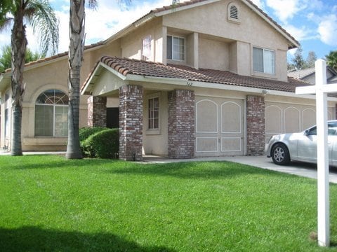Gorgeous Canyon Crest Home Move In Ready!! - Gorgeous Canyon Crest Home Move In Ready!!