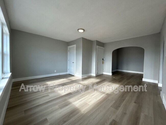 Foto del edificio - 723 Ella St