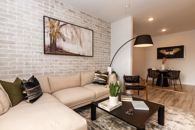 1HAB, 1BA - Avril Cambridge Village