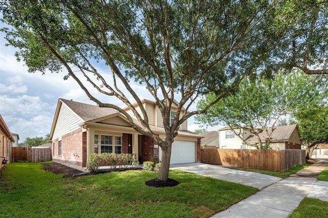Building Photo - 20018 Larkspur Landing