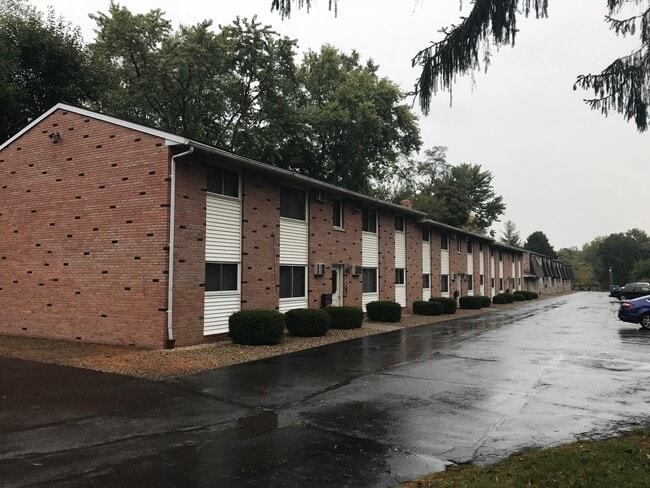 Building Photo - 38835 Yunker Ct Building Photo - 38835 Yunker Ct