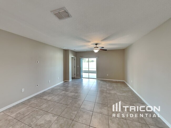 Foto del edificio - 17007 Peaceful Valley Dr