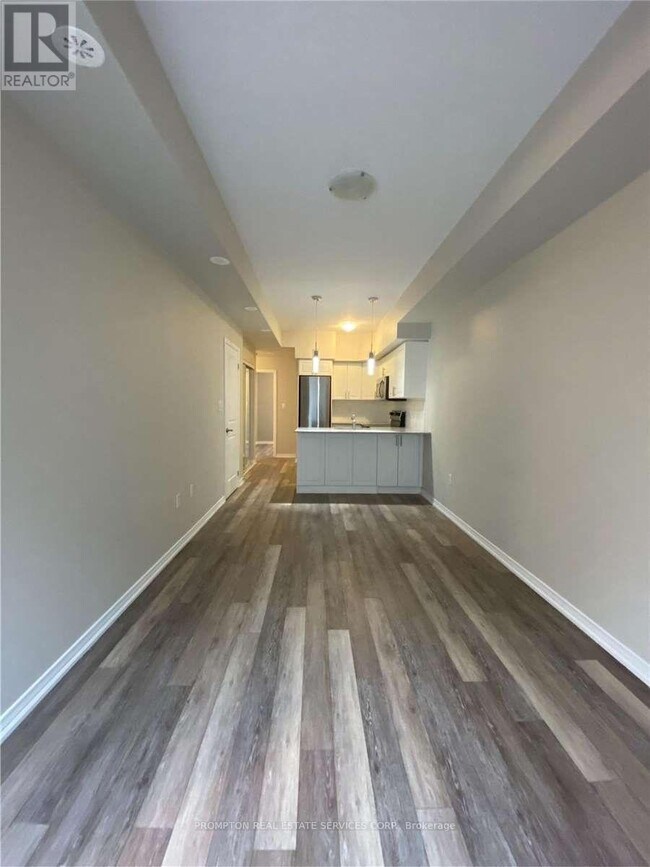 Building Photo - 28 Fieldway Rd
