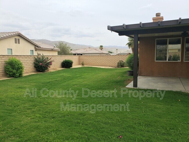 Building Photo - 37853 Avon St