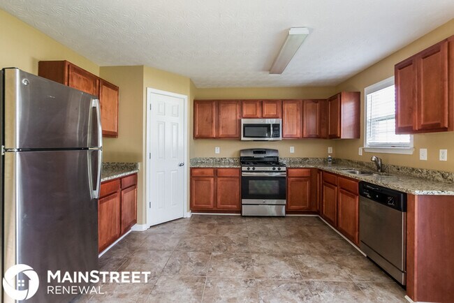 Building Photo - 4329 Grant Forest Cir
