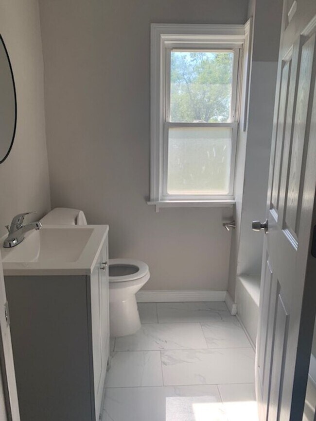 Foto del edificio - A Charm in Hazel Park