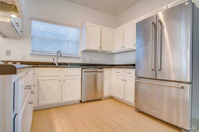 Foto del edificio - 1200 Jasper St