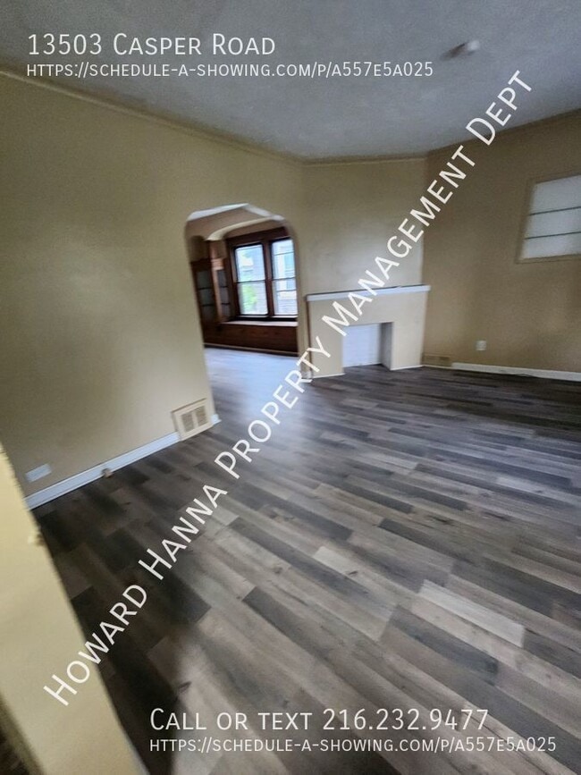 Building Photo - Updated 2 Bedroom Duplex For Rent