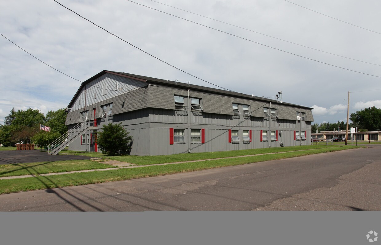 Building Photo - 3202 Belknap St